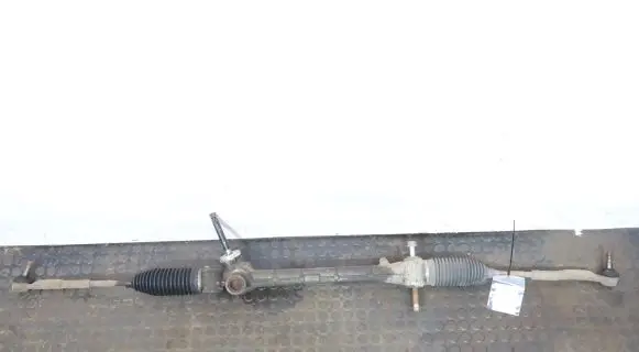 Toyota Yaris Steering rack