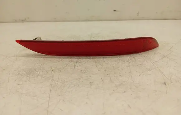 BMW 5 E60 E61 Rear tail light reflector 6915040