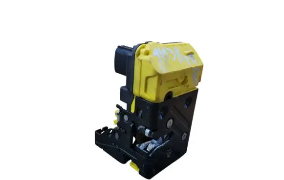 Volvo S80 Front door lock 30699749