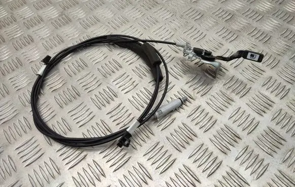 Toyota RAV 4 (XA40) Fuel cap release pull handle 