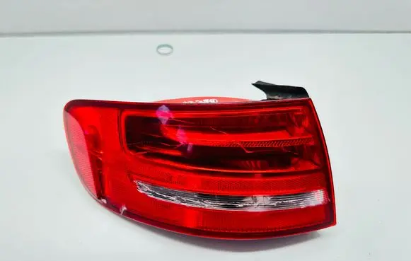 Audi A4 S4 B8 8K Rear/tail lights 8K9945095 180913L