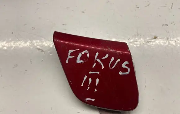 Ford Focus Front tow hook cap/cover BM5117A989A 0097A