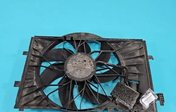 Mercedes-Benz C W203 Fan set 377685 IMPRK1478516