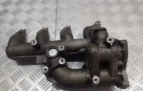 Renault Megane II Intake manifold 8200145095