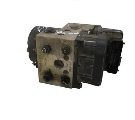 Volkswagen PASSAT B5 ABS Pump 0273004281