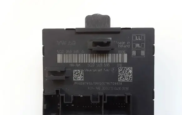 Audi A3 S3 8V Door control unit/module 5Q0959595