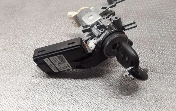 Mitsubishi Lancer VIII Ignition lock MN141356