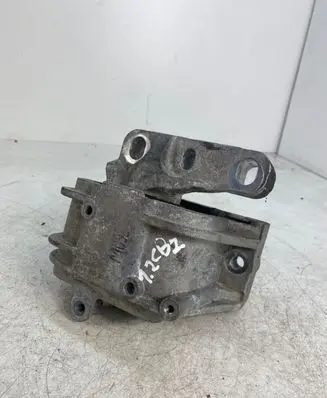 Seat Altea XL Engine mount bracket 1K0199262CP