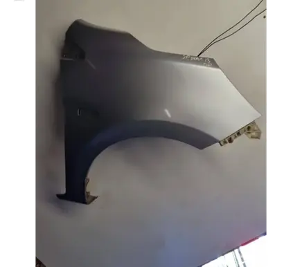 Mitsubishi Space Star Fender