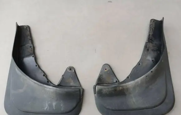 Toyota Previa (XR30, XR40) II Front mudguard 