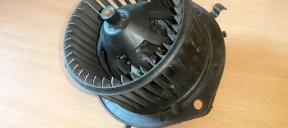 Iveco Daily 35 - 40.10 Heater fan/blower 570630200 1239301A0 14560013