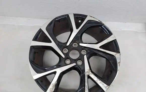 R18 alloy rim