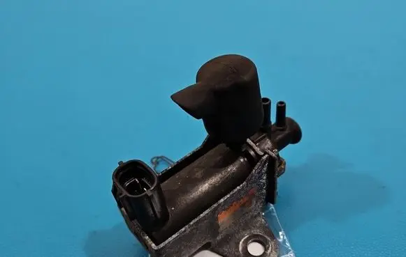 Toyota Avensis T250 Turbo solenoid valve 2581927050 IMPRK1543872