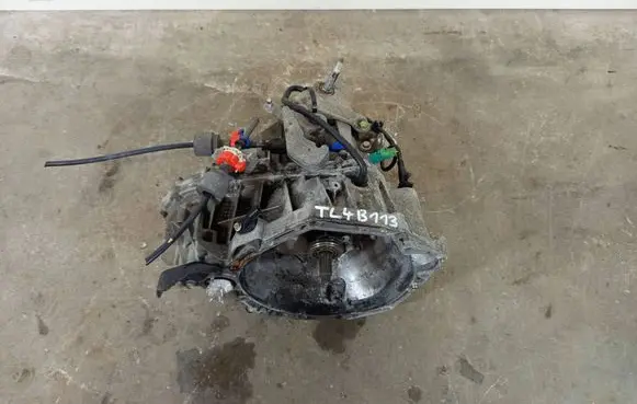 Nissan Qashqai Manual 5 speed gearbox TL4B113