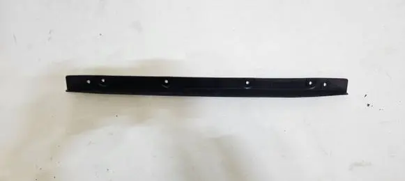 BMW 5 G30 G31 Front bumper mounting bracket 8071012