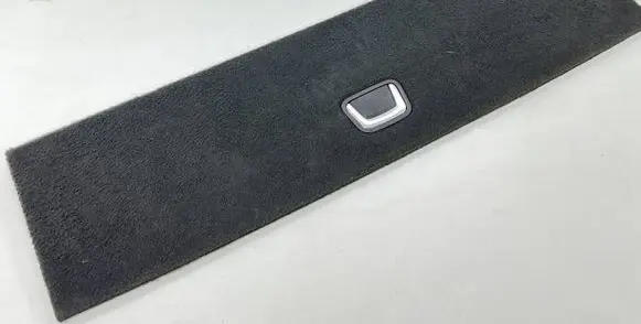 Cadillac Escalade IV Trunk/boot floor carpet liner APY21694