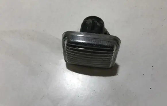 Renault Twingo I Front fender indicator light