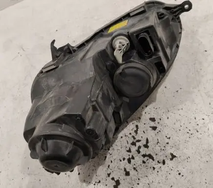 Volkswagen Golf V Headlight/headlamp 0301212204