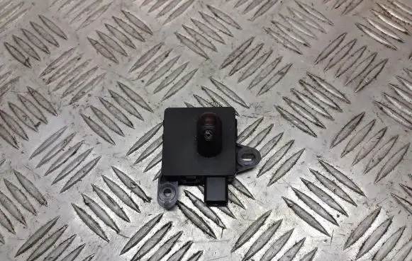 Chrysler 300M Sun solar sensor 04698662