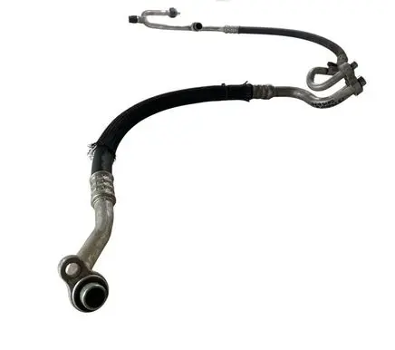 Chevrolet Camaro Air conditioning (A/C) pipe/hose 22739498 3502759