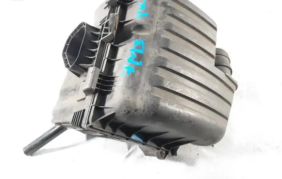 Ford Galaxy Air filter box 3M219600AB