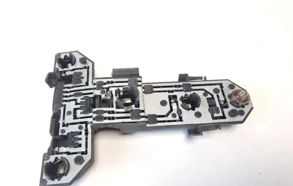 Volkswagen Bora Tail light bulb cover holder 1J5945257