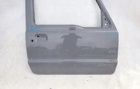 Suzuki Jimny Front door