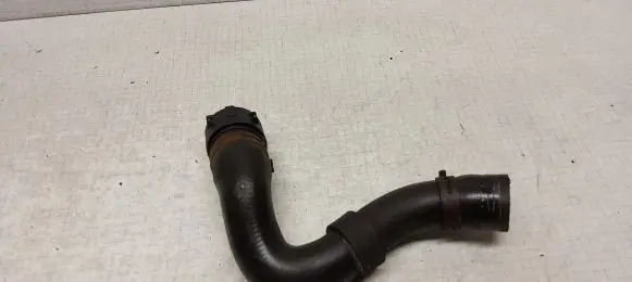 Volkswagen Transporter - Caravelle T5 Engine coolant pipe/hose 3B0122291C