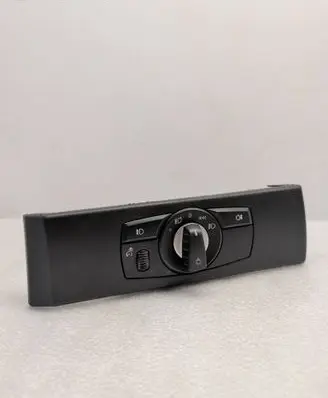 BMW 5 E60 E61 Light switch 6988565 33295201 30070210203734