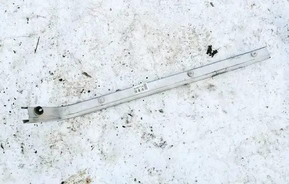 Mazda 5 Sliding door trim 