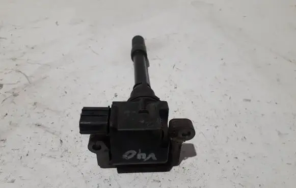 Mitsubishi Carisma High voltage ignition coil H6T12471A