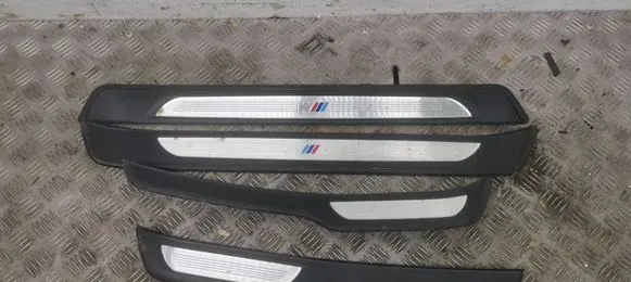 BMW 3 E90 E91 Front sill trim cover 7907152