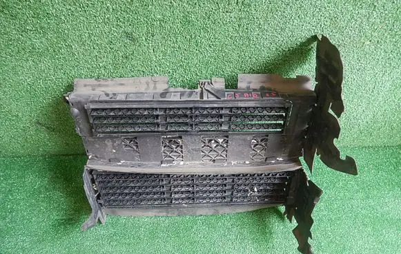 Citroen C5 Aircross Intercooler air guide/duct channel 