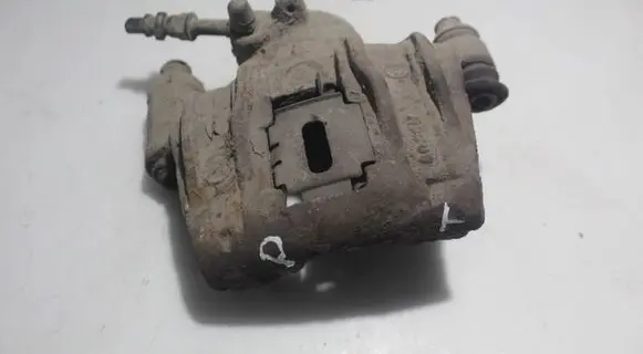 Volkswagen II LT Rear brake caliper