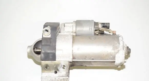 BMW 5 G30 G31 Starter motor 5A33FB9 12415A33FB9 12418693977