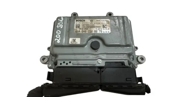 Mercedes-Benz B W245 Engine control unit/module A6401508879 1039S14069 0281013517