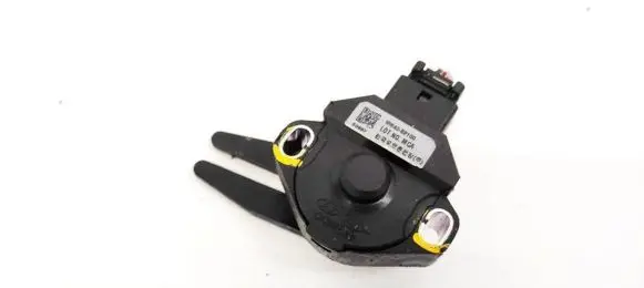 Clutch pedal sensor