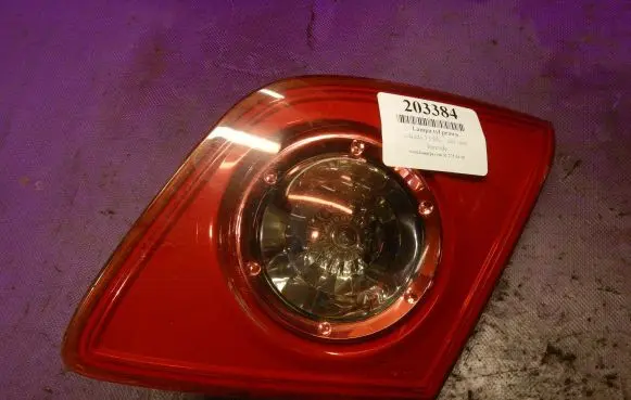 Mazda 323 F Rear/tail lights