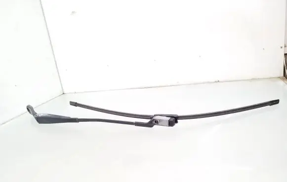 Volvo V70 Front wiper blade arm 31276004