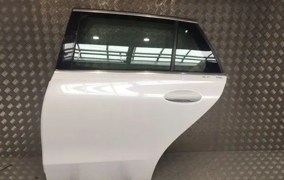 Mercedes-Benz C W206 Front door 