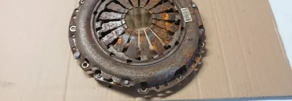 Opel Astra J Pressure plate 
