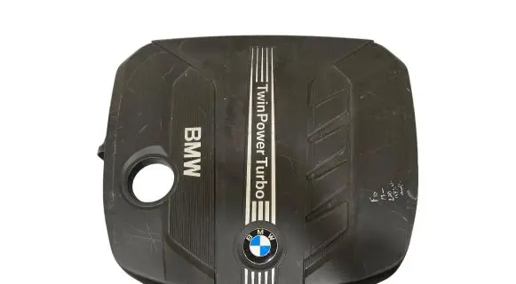 BMW 5 F10 F11 Engine cover (trim)