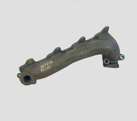 Toyota Avensis T250 Exhaust manifold