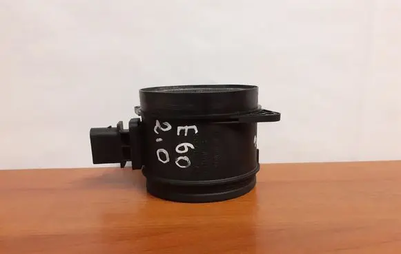 BMW 5 E60 E61 Mass air flow meter 4604 0281002936