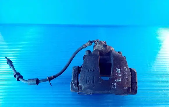 Ford Focus C-MAX Rear brake caliper A426X 278