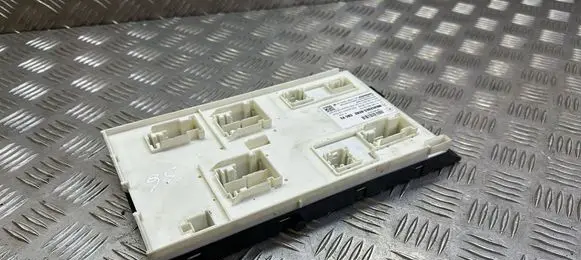 Mercedes-Benz B W246 W242 Comfort/convenience module A1569003203 A1569019800