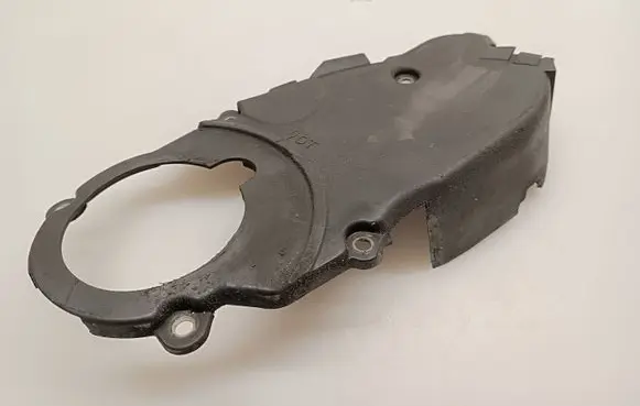 Volkswagen PASSAT B7 Timing belt guard (cover) 03L109147