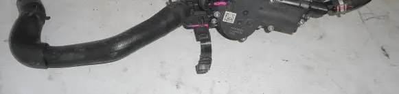 Thermostat/thermostat housing