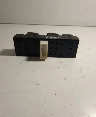 KIA Sorento Electric window control switch