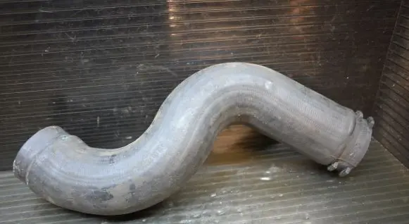 Audi A4 S4 B8 8K Intercooler hose/pipe 8K0145737K